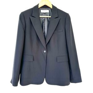 Tahari fitted blazer, single button closure, fully lined, petite size